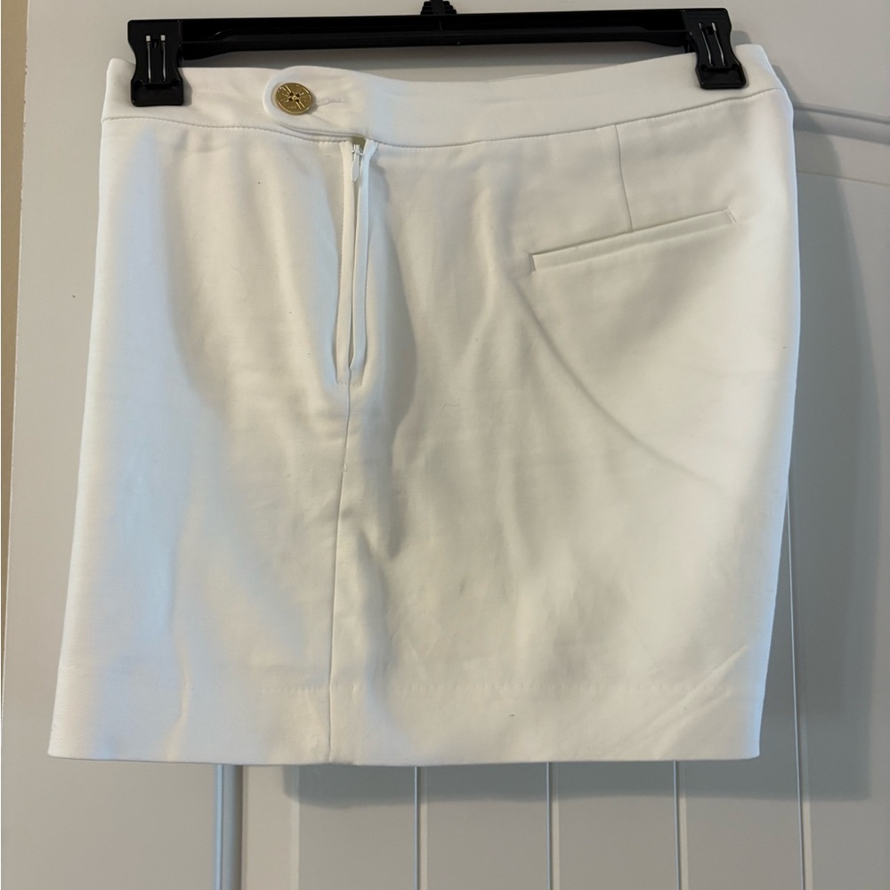 Lily Pulitzer white side zip and button size 14 shorts 5 inch seam